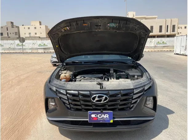 Car image 23