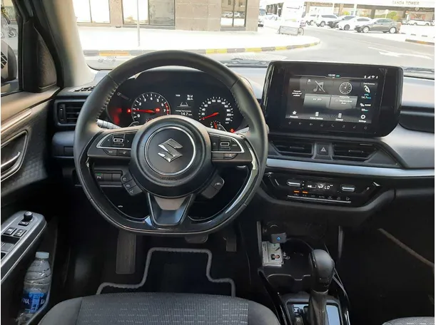 Car image 15