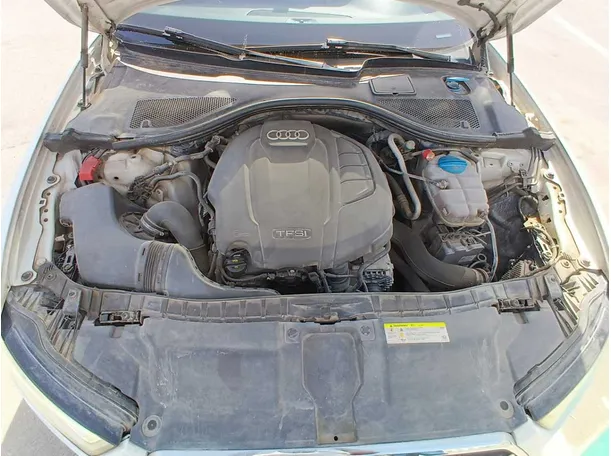 Car image 22