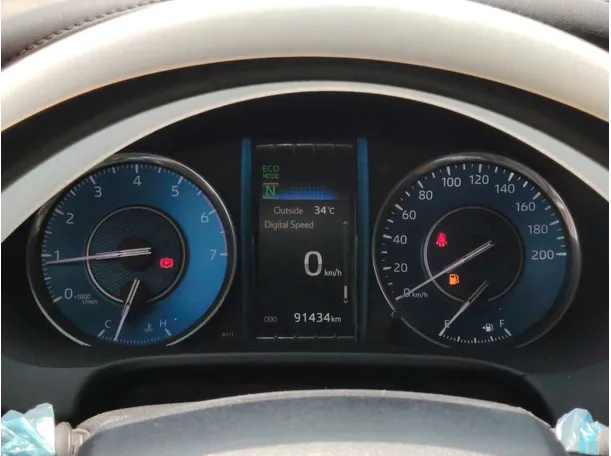 Car image 22