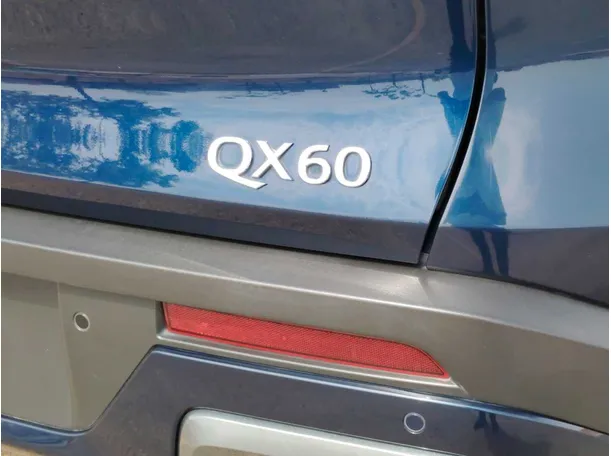 Car image 39