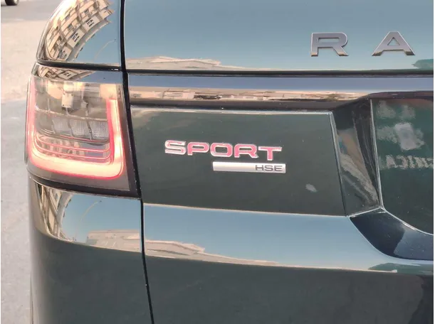 Car image 36