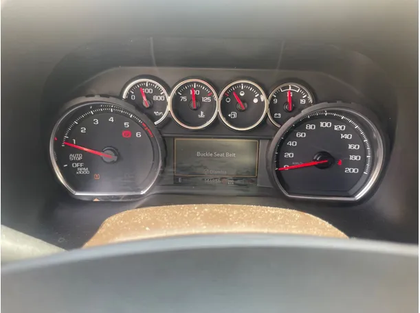 Car image 19
