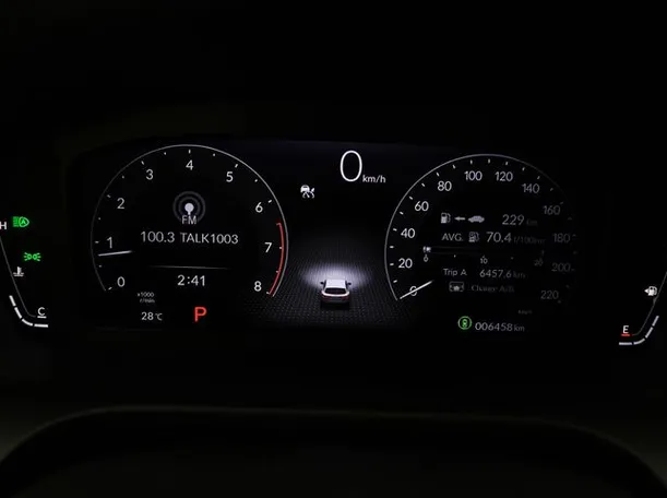 Car image 6