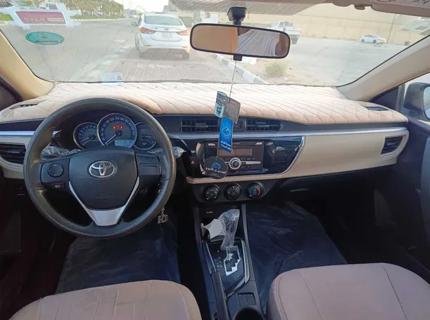 Car image 16