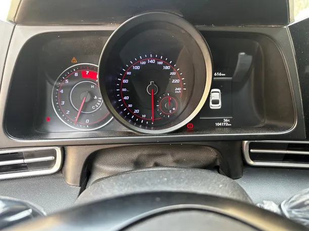 Car image 20