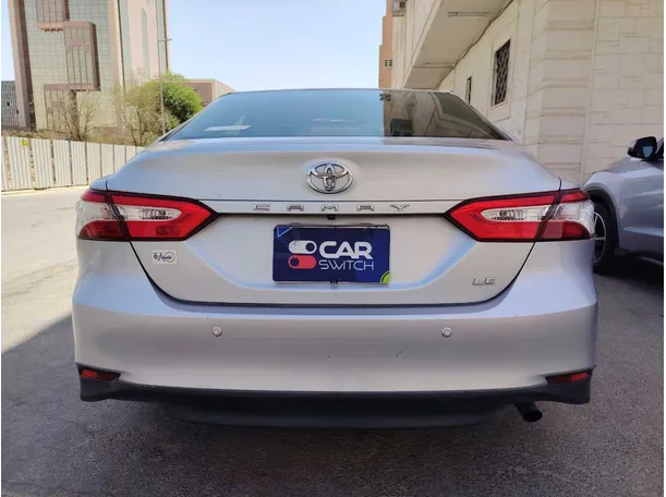 Car image 6