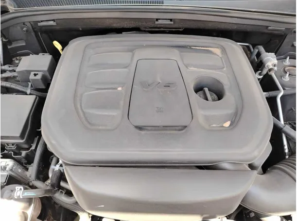 Car image 47