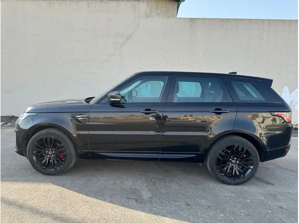 Car image 7