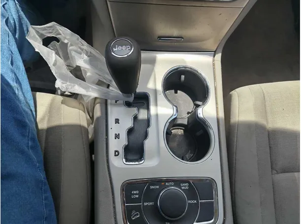 Car image 22