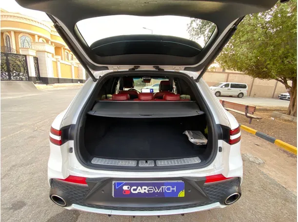 Car image 22