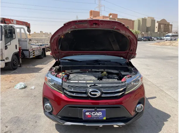 Car image 25