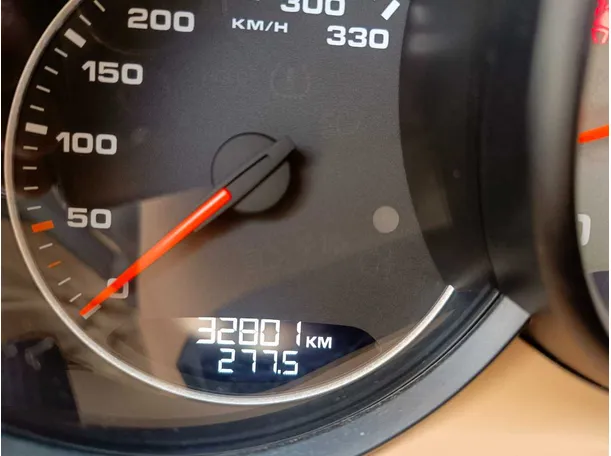 Car image 31
