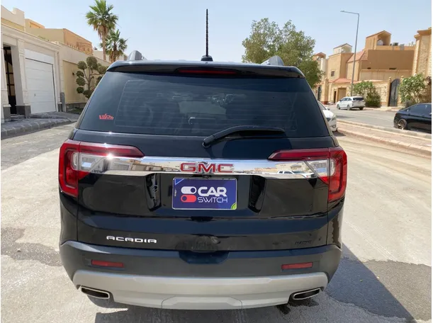 Car image 6