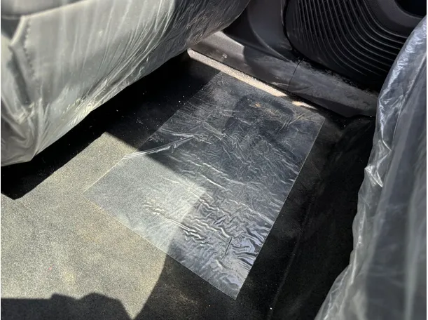 Car image 25