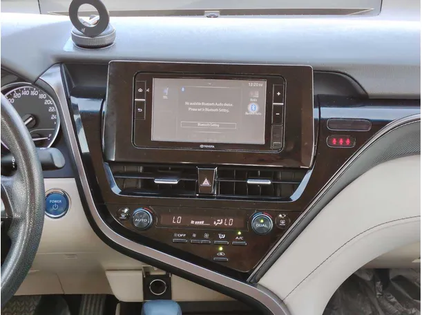 Car image 19