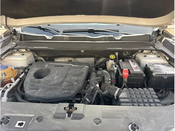 Car image 23