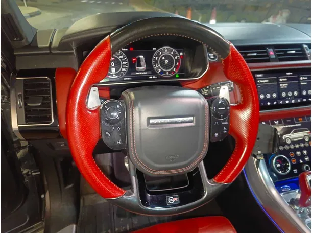 Car image 30