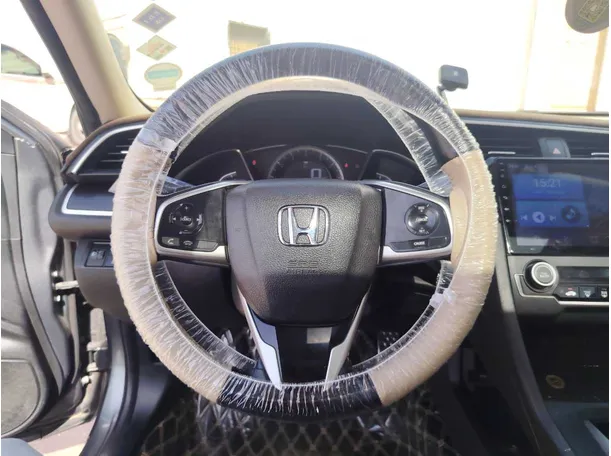Car image 22