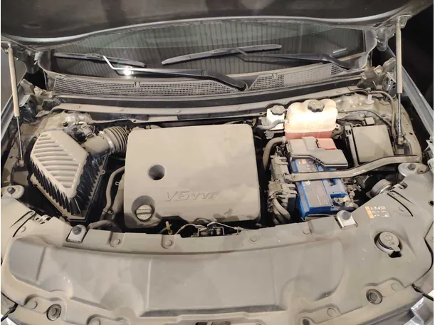 Car image 33