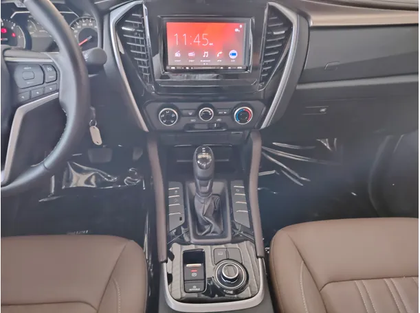 Car image 21