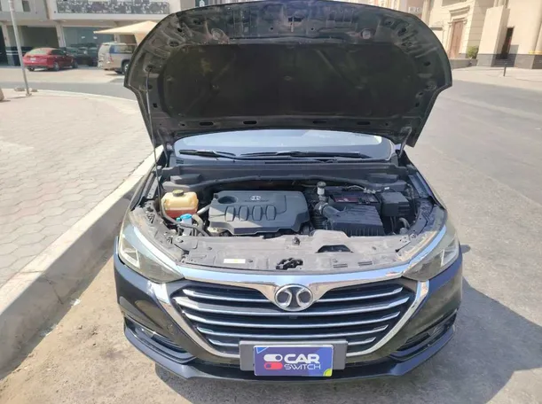 Car image 38