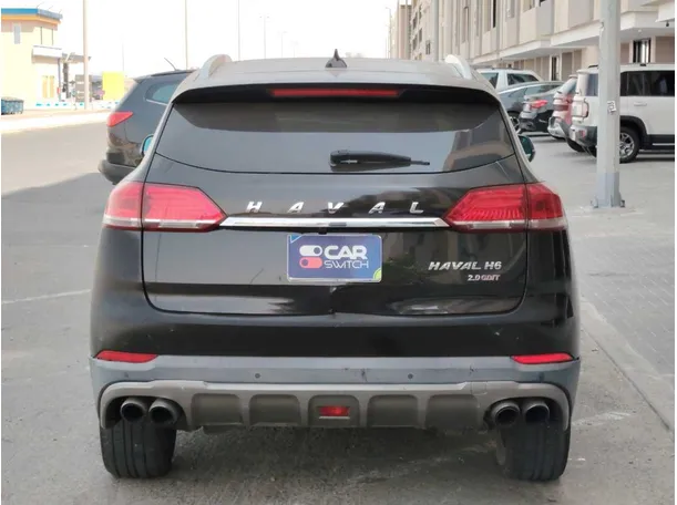 Car image 6