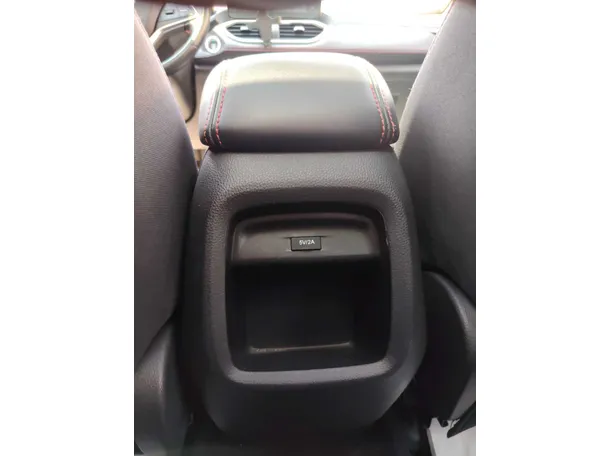 Car image 28