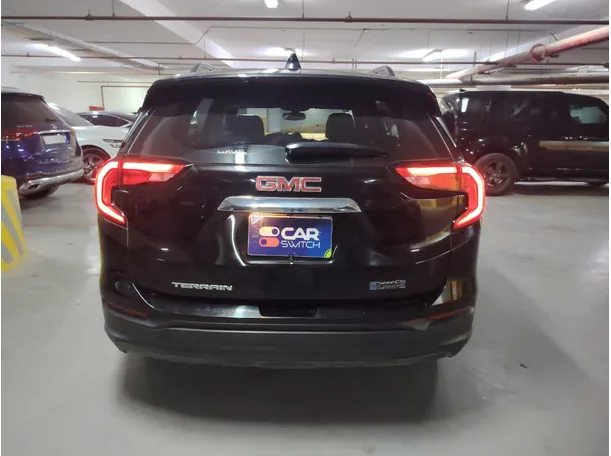 Car image 6