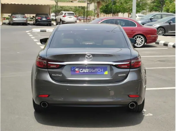 Car image 6