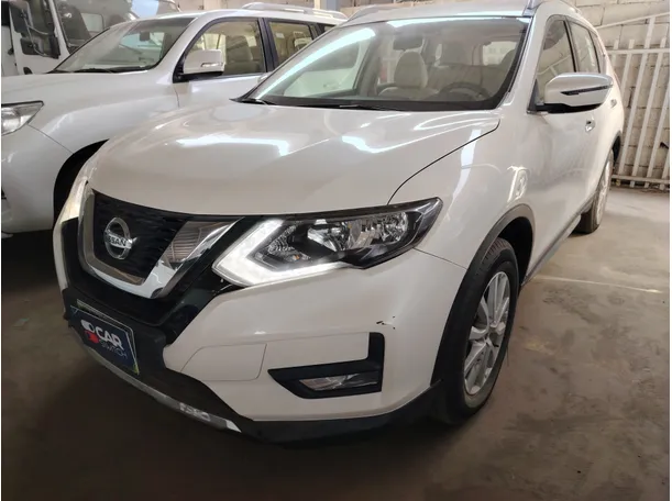 2022 نيسان اكس تريل في جدة