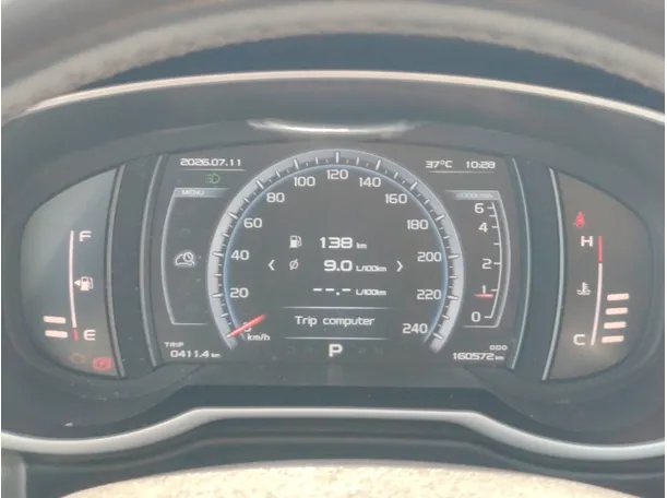 Car image 22