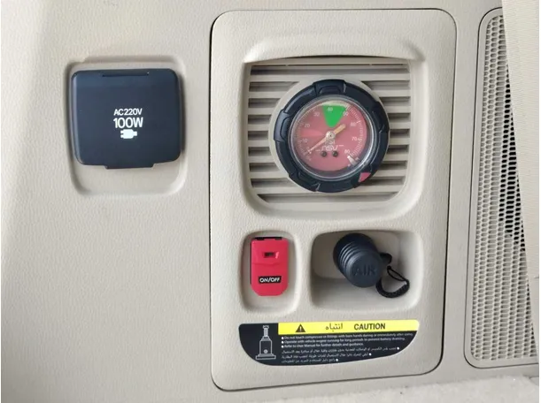 Car image 32
