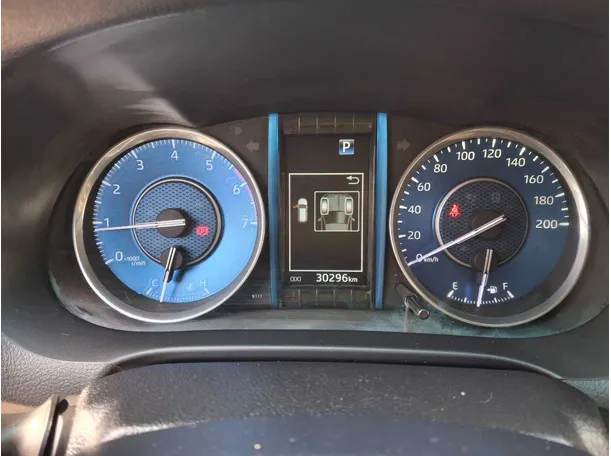 Car image 18