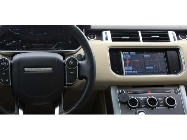 Car image 30