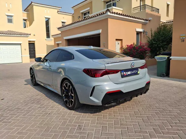 Car image 7