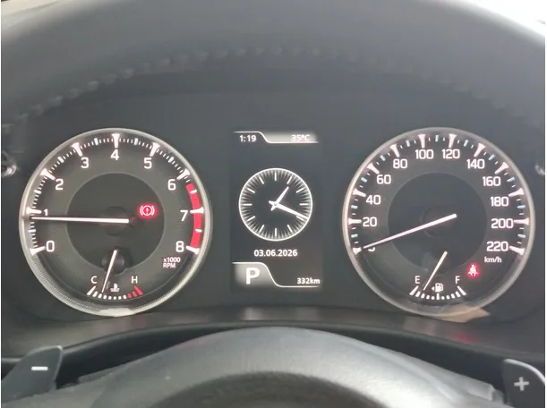 Car image 30