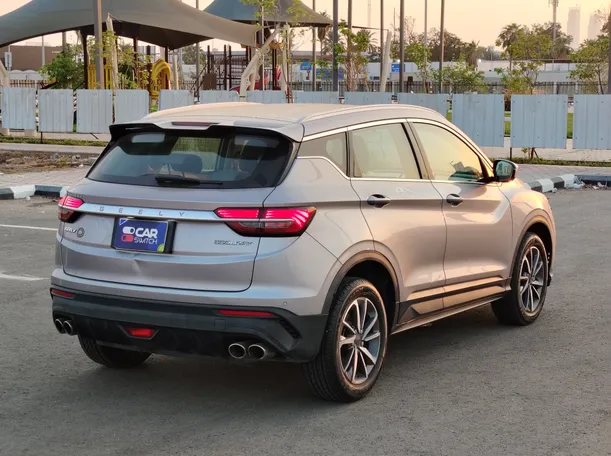 Car image 5