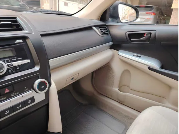 Car image 33