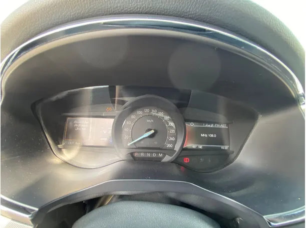 Car image 20