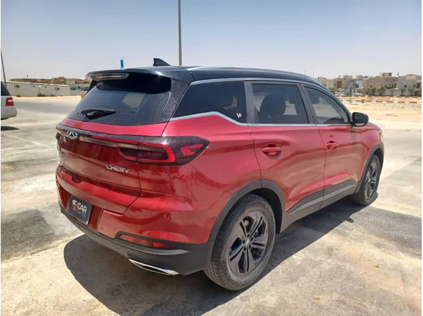 Car image 5