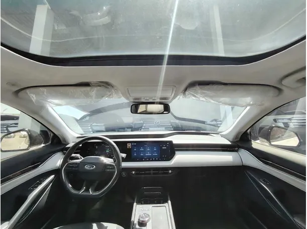 Car image 21