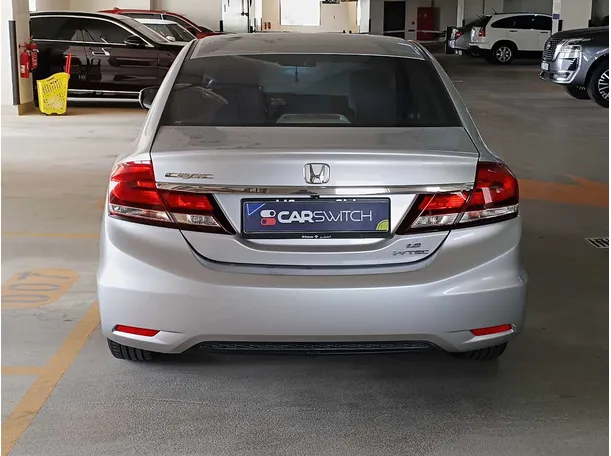 Car image 6