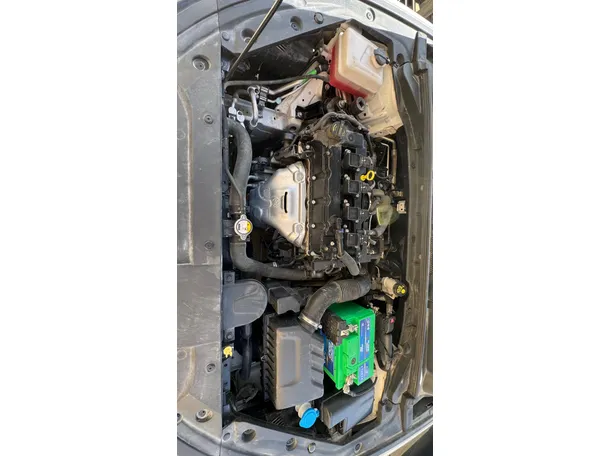 Car image 26