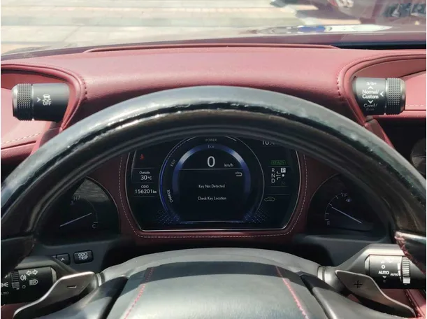 Car image 27