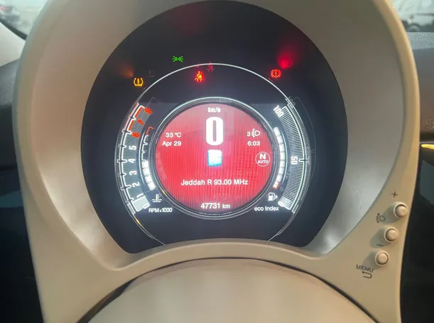 Car image 18