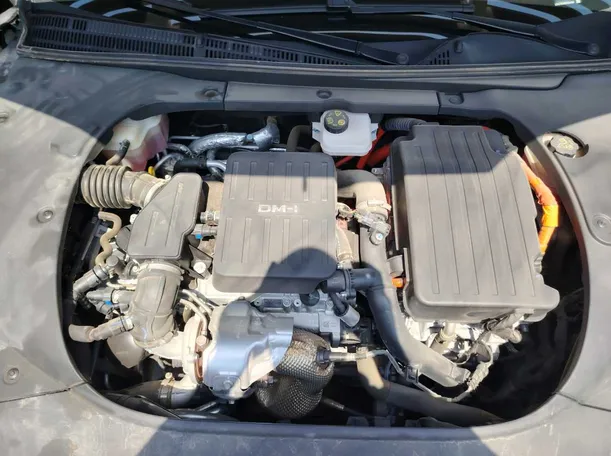 Car image 47
