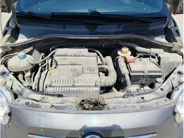 Car image 28