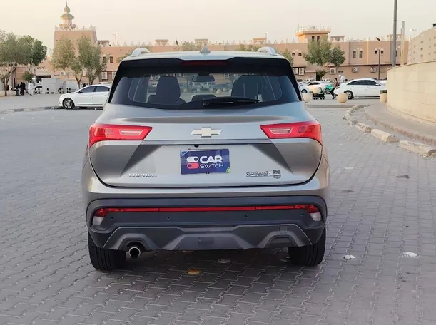 Car image 6