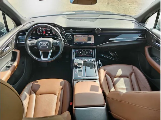 Car image 22